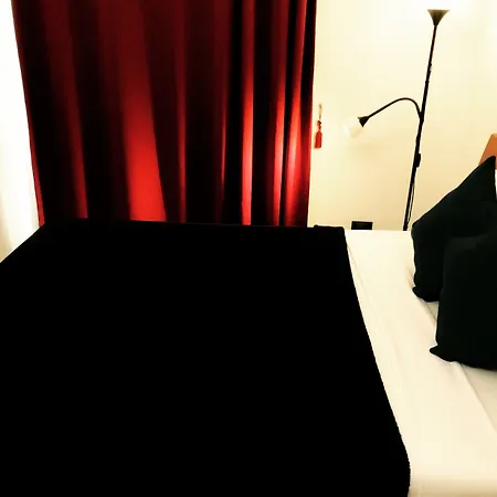 Smln & Bed & Breakfast 2*