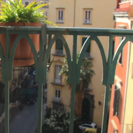 Smln & Bed & Breakfast 2*