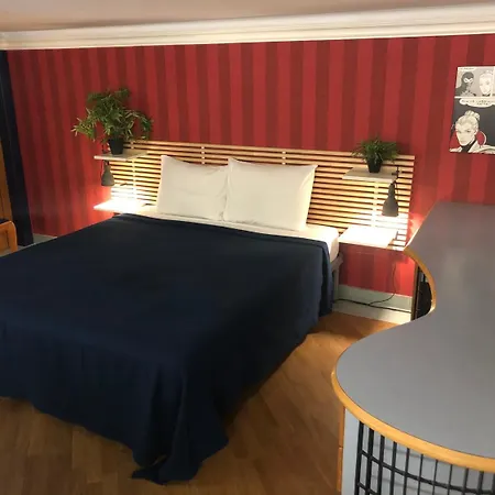 Smln & Bed & Breakfast 2*