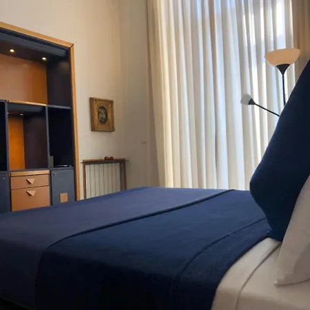 Smln & Bed & Breakfast